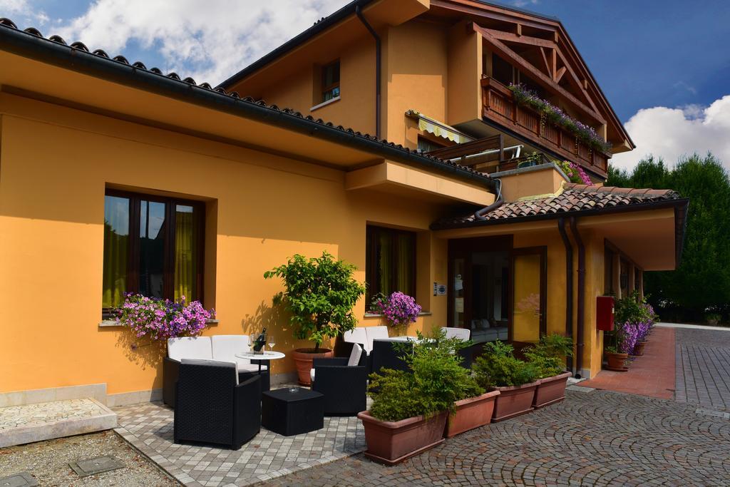 Albergo Da Gildo Follina Exterior photo