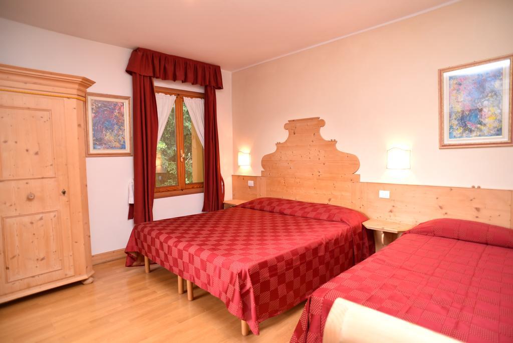 Albergo Da Gildo Follina Exterior photo